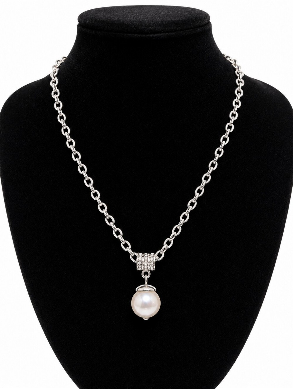 Silver Tone White Faux Pearl Pendant Necklace Classic Elegant Jewelry